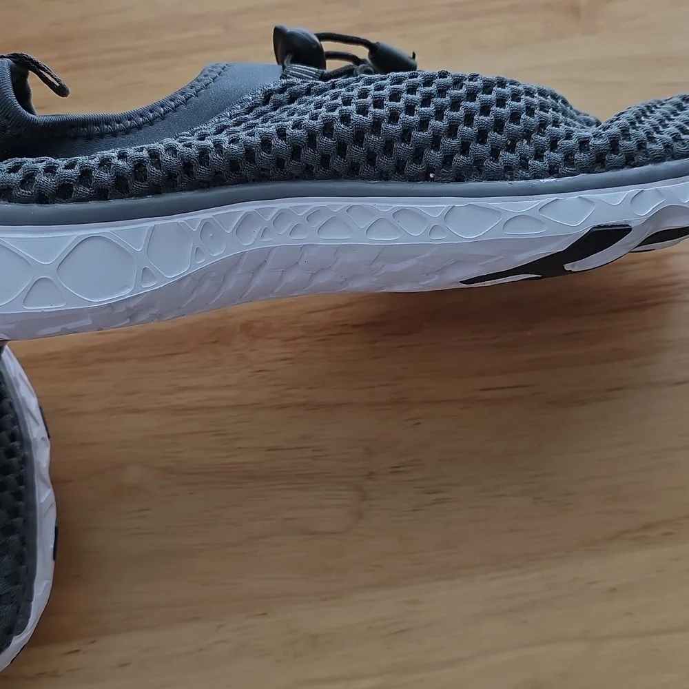 Men's Gray Mesh Casual Water Shoes Size 42